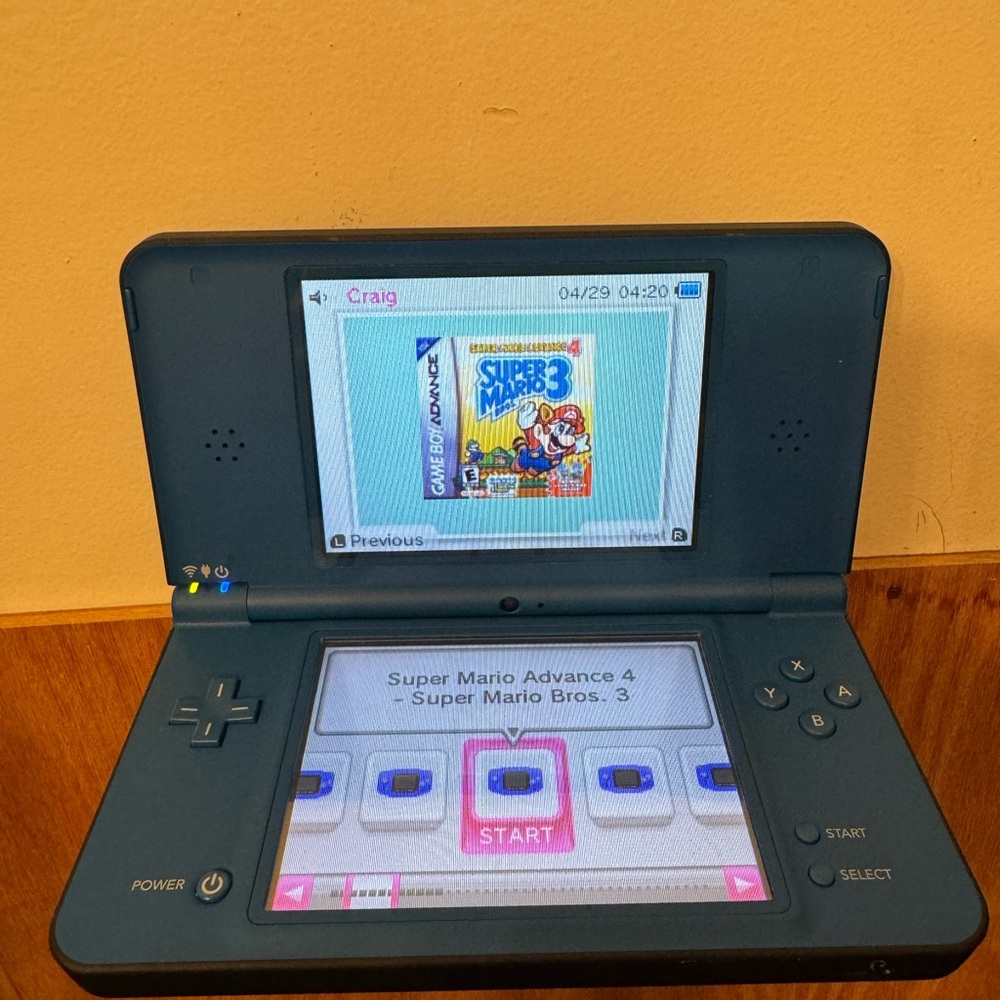 Nintendo Dsi Xl 64gb with games